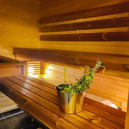 Rukajaerven Lomamajat 5 Kuusamo